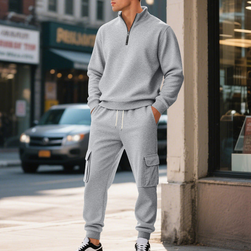 Men's sporty leisure set with high collar and practical cargo pockets Lisslune