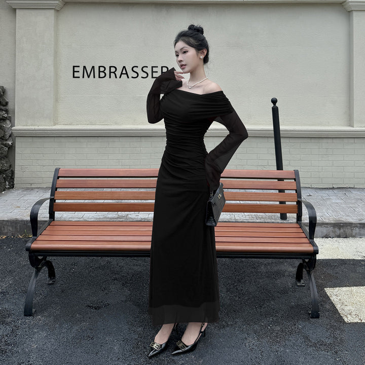 Women's Off-Shoulder Evening Dress with Ruched Design and Long Sleeves Lune London