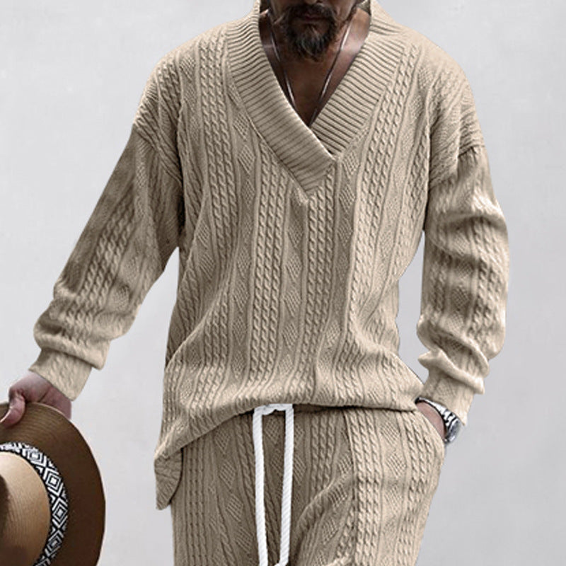Men's casual knitted pullover with V-neck and modern pattern Lisslune