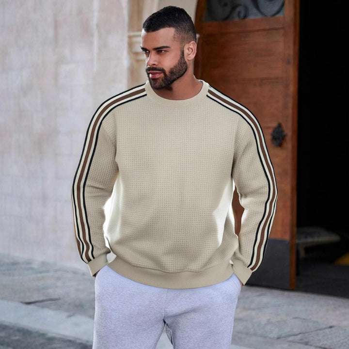 Men's sporty sweatshirt with textured surface and modern stripes Lisslune