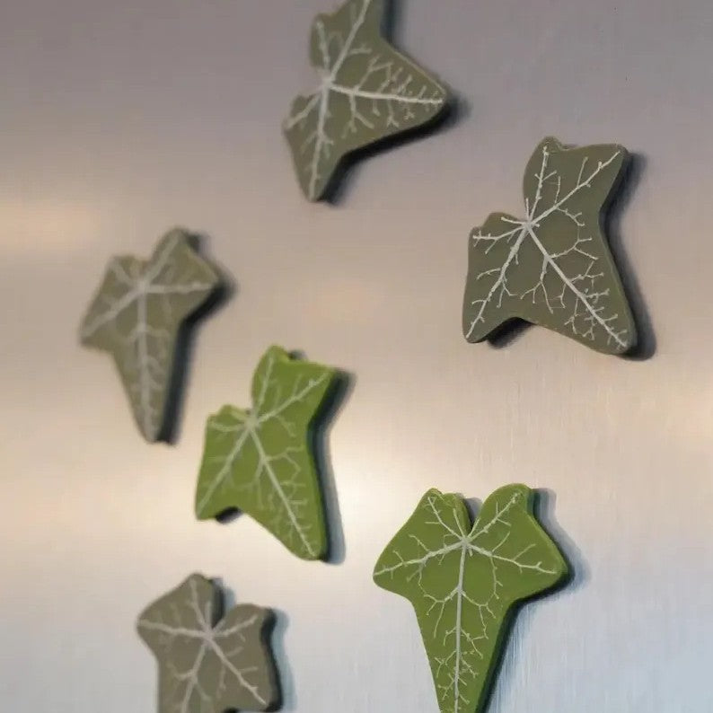 Lisslune | Designer Ivy Refrigerator Magnet