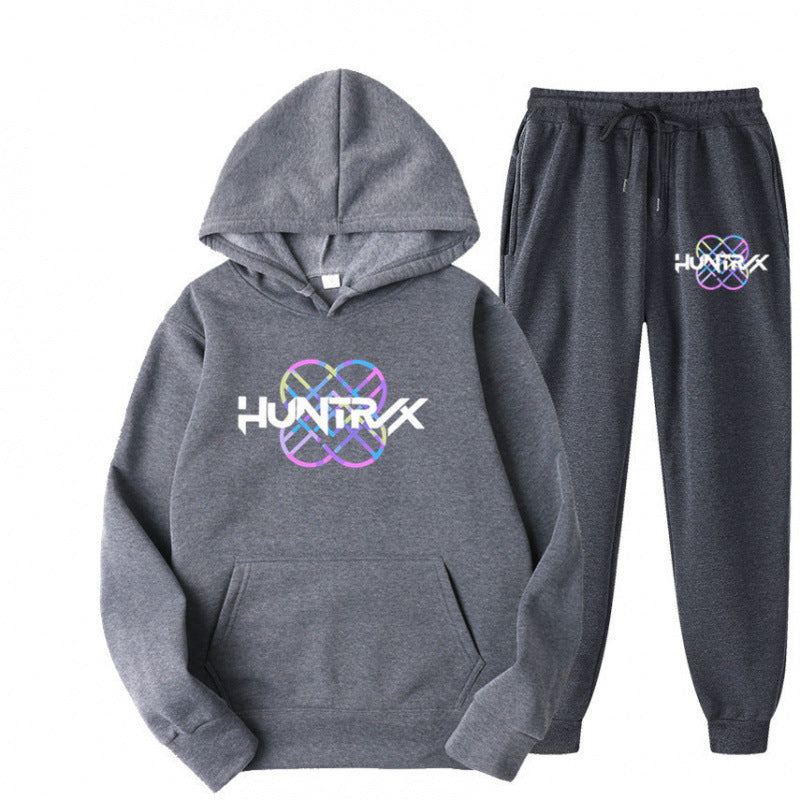 Women's tracksuit with modern graphic design and casual fit Lisslune