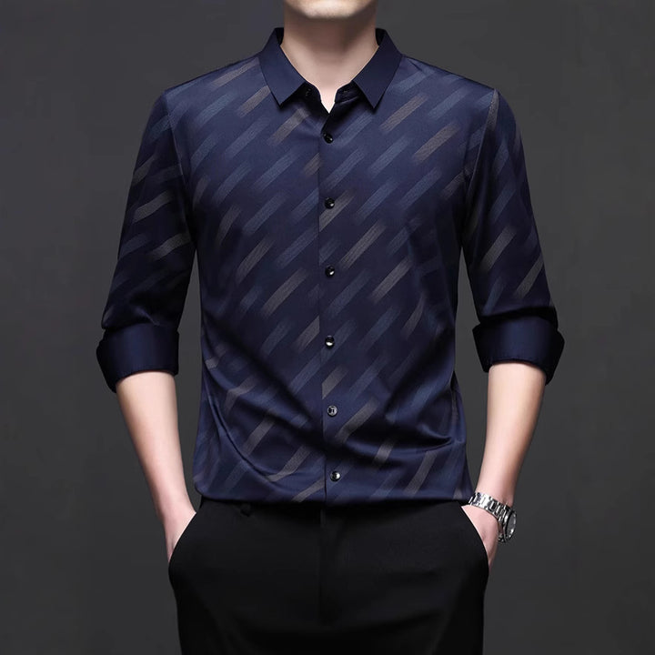 Men's modern short-sleeve shirt with stylish stripe pattern Lisslune
