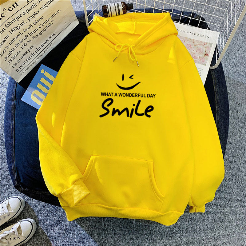 Women's hoodie with cheerful smile print Lisslune