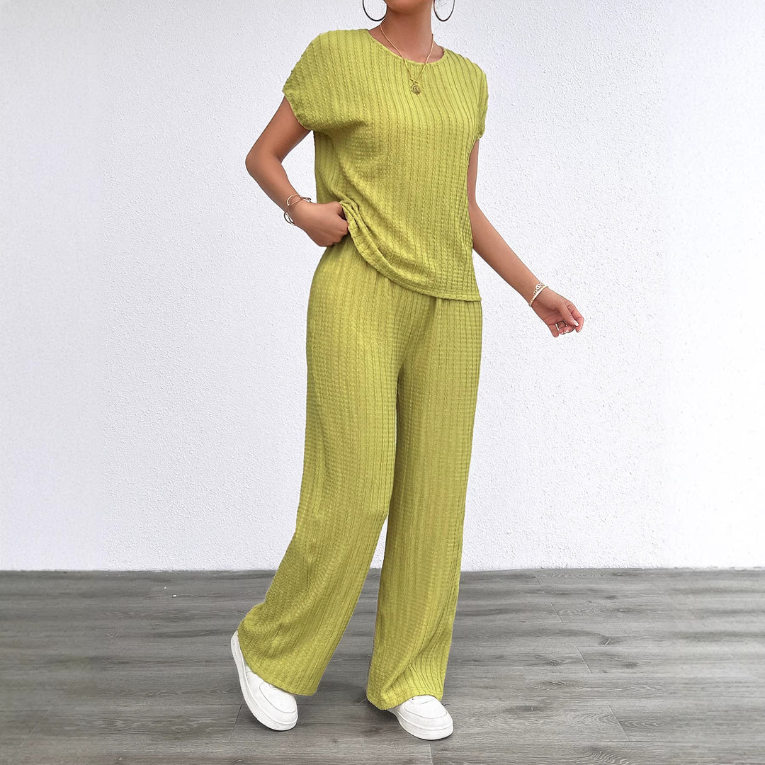 Women's Elegant Lounge Set with Fine Stripes and Relaxed Fit