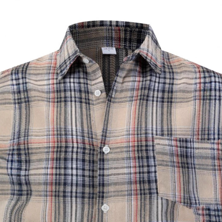 Men's casual checkered shirt with chest pocket and modern accents Lisslune