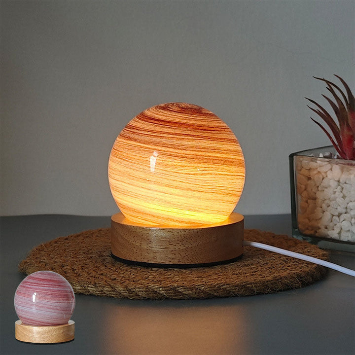 Lisslune | Enchanting Planet Lamp – A Universe of Colors and Dreams