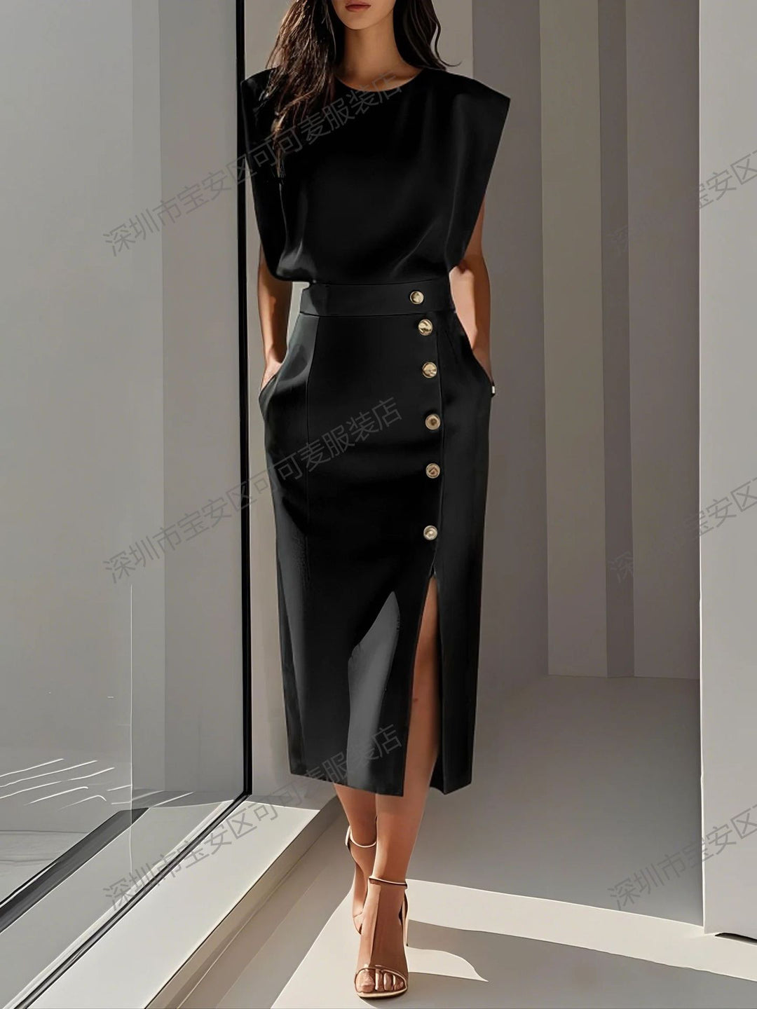 Women's Elegant Evening Dress with High Shoulders and Side Slit Lisslune