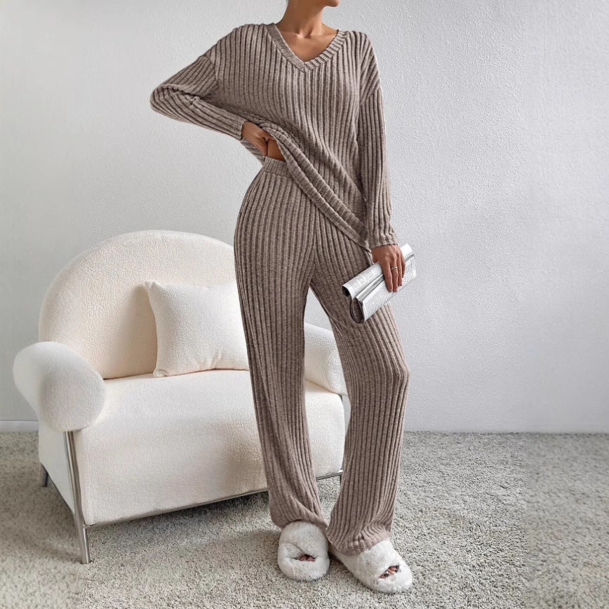 Women Comfortable Fine Knit Set with V-Neck and Long Sleeves Lisslune