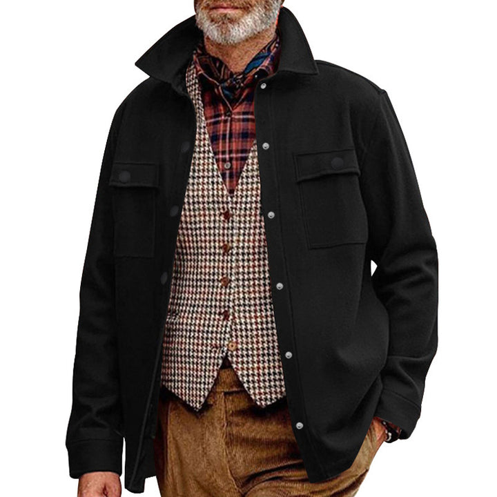 Men's casual outdoor jacket with practical pockets and modern cut Lisslune