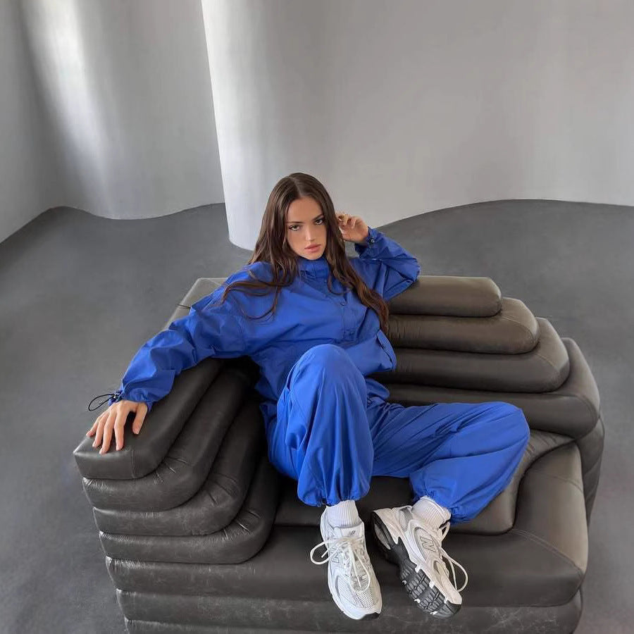 Women's sporty oversized jacket with practical pockets Lisslune
