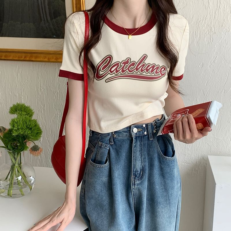 Women’s Casual Crop Top with Contrasting Sleeves and Creative Print Lisslune