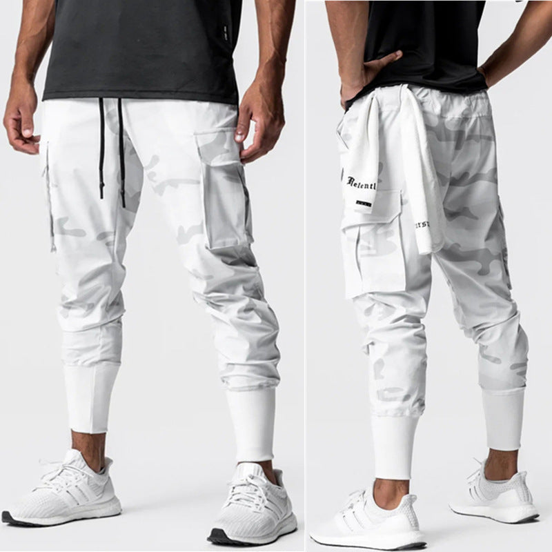 Men's cargo jogging pants with elastic waistband and practical side pockets Lisslune
