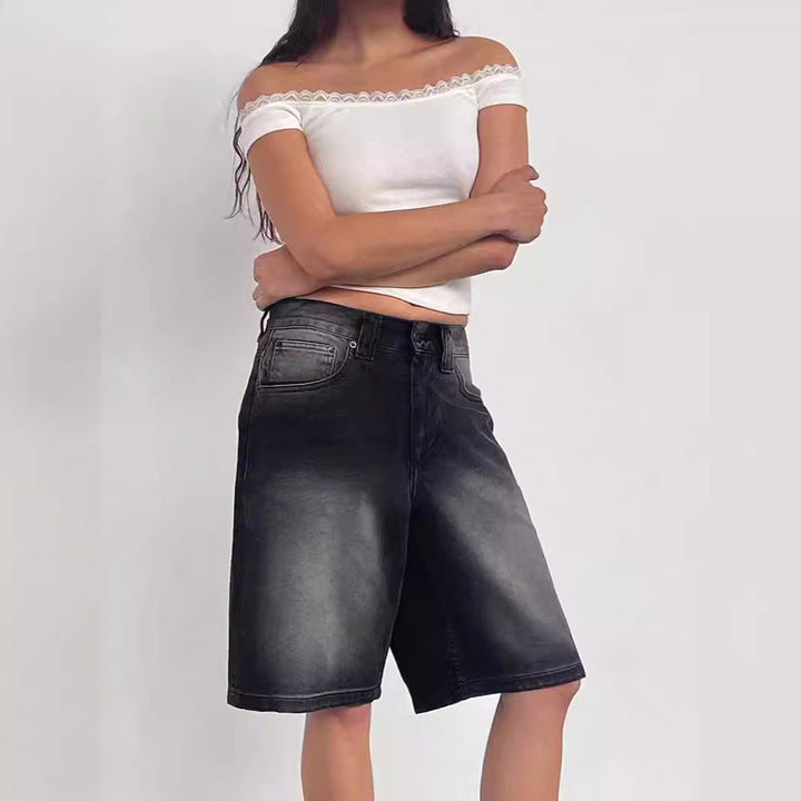 Women's casual denim shorts with a wide cut and high side pockets Lisslune