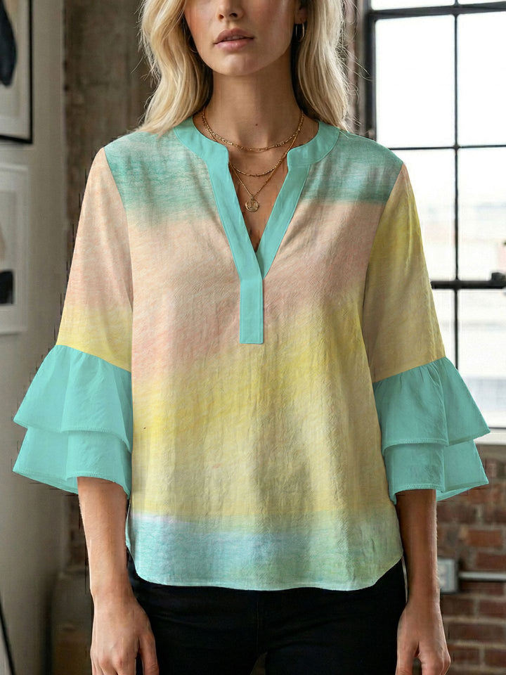 Ladies blouse with beautiful floral design Lisslune