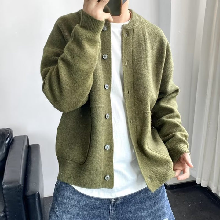 Men's comfortable knit cardigan with snap button closure and side pockets Lisslune