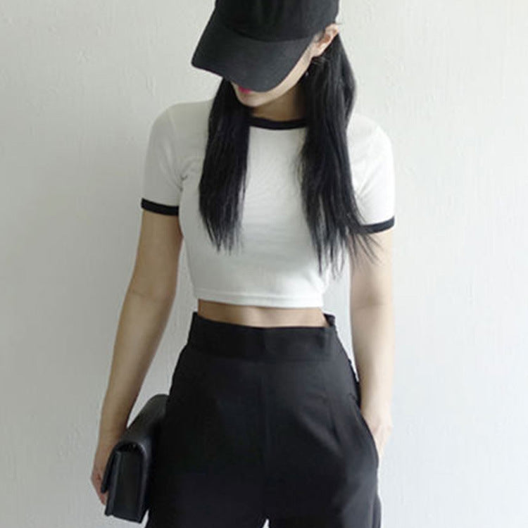Women's Cropped T-Shirt with contrasting sleeve cuffs and casual fit