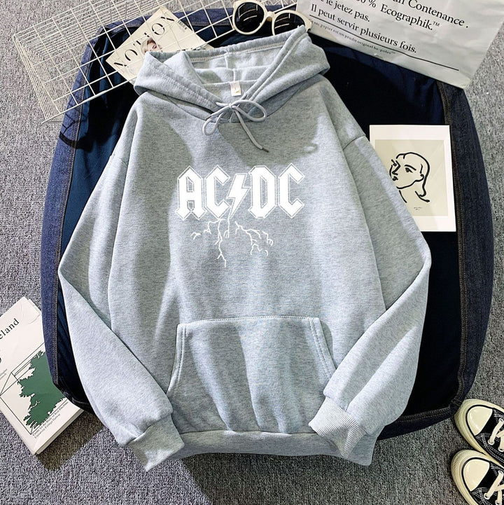 Women's hoodie with large band logo and kangaroo pocket Lisslune