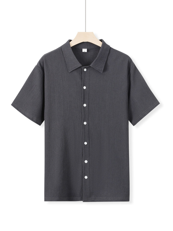 Men's short-sleeve shirt with textured fabric and fashionable collar Lisslune