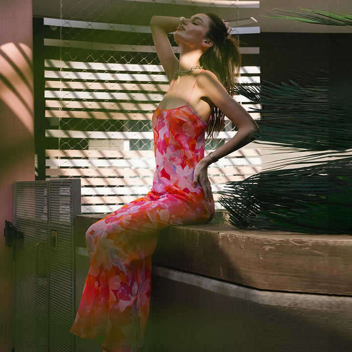 Women's maxi dress with floral pattern and narrow spaghetti straps