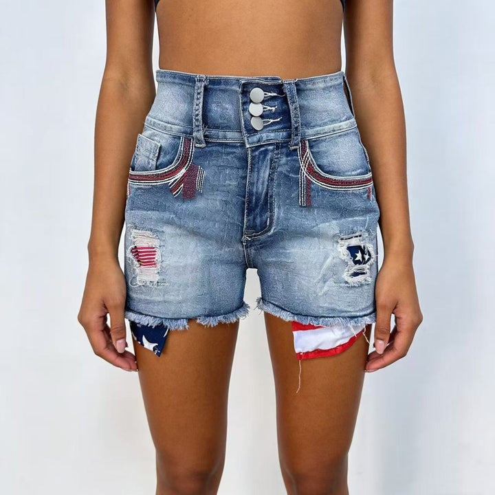 Women Denim Shorts in Vintage Style with Embroidered Details Lisslune