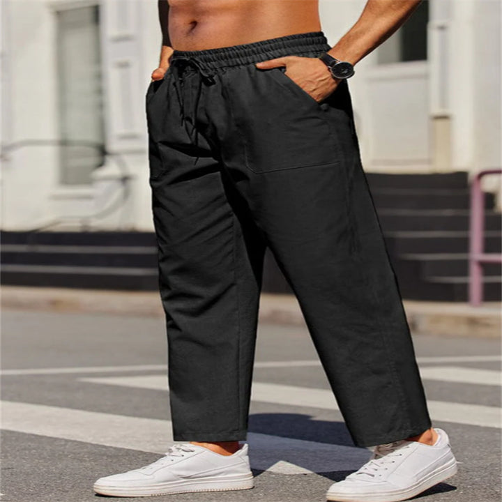 Men's leisure pants made of lightweight, breathable material with elastic waistband and practical pockets Lisslune