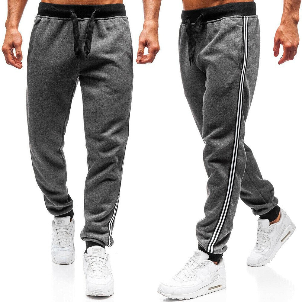Men's sporty jogging pants with side contrast stripes Lisslune