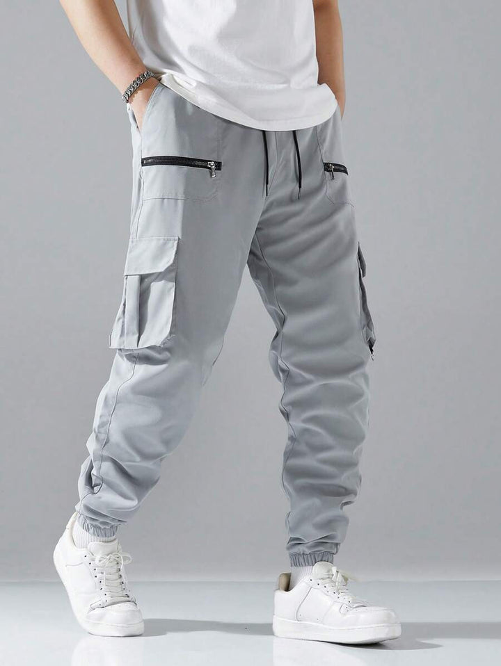 Men's cargo joggers with elastic waistband and practical zip pockets Lisslune