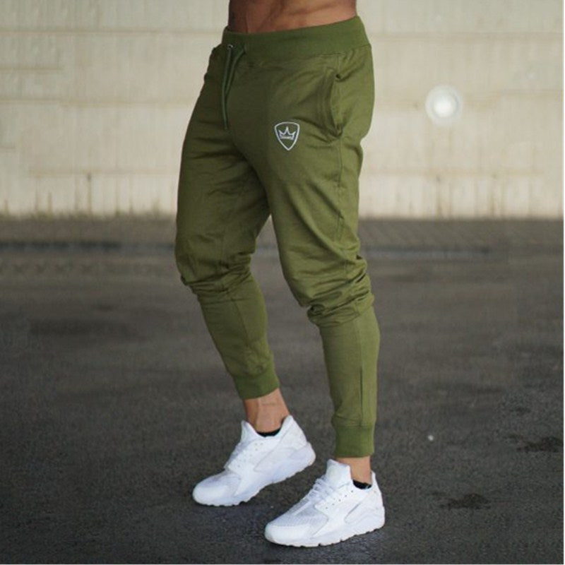 Men's sporty jogging pants with elastic waistband and stylish cut Lisslune