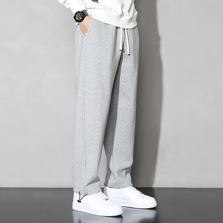 Men's casual jogging pants with elastic waistband and side zip pockets Lisslune