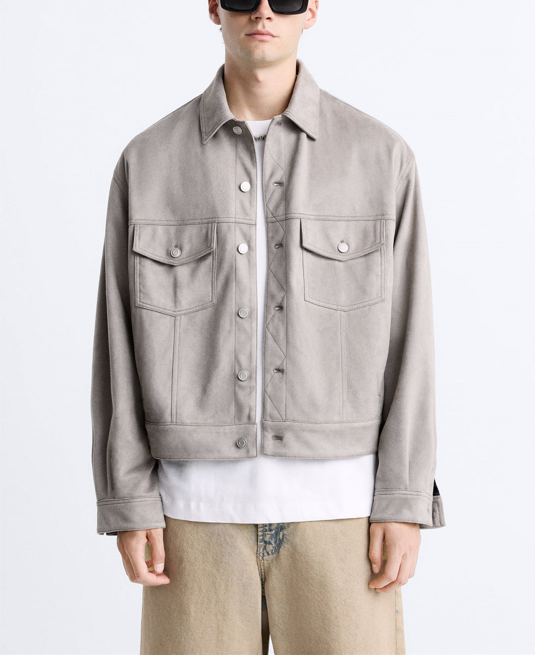 Men's casual suede jacket with practical chest pockets and modern cut Lisslune