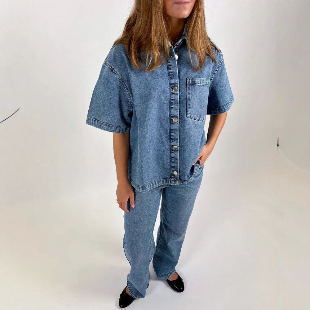 Women's denim shirt jacket in a casual oversized cut Lisslune