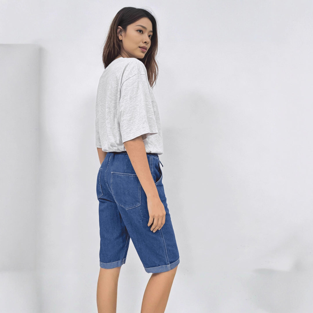 Women's denim shorts with elastic waistband and practical pockets Lisslune