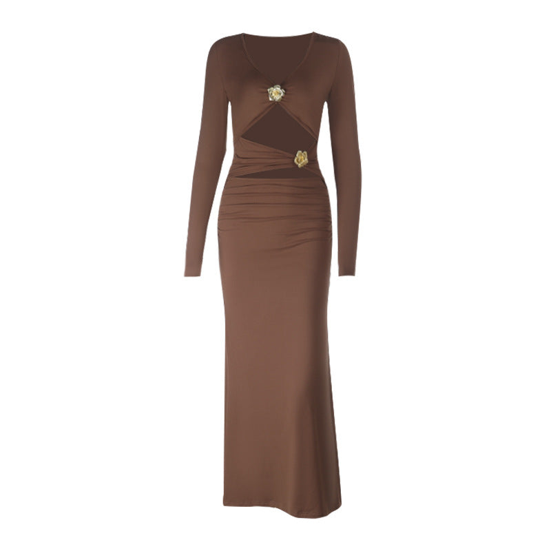 Ladies Elegant Maxi Dress with Sophisticated Cut-Out Design and Tailored Silhouette