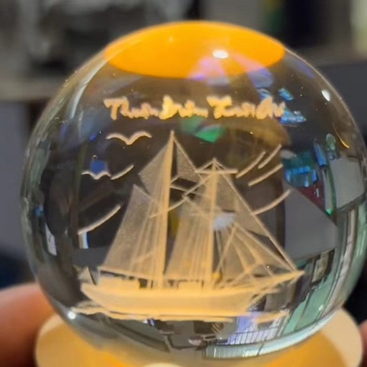 Lisslune | Glowing Moon Crystal Ball