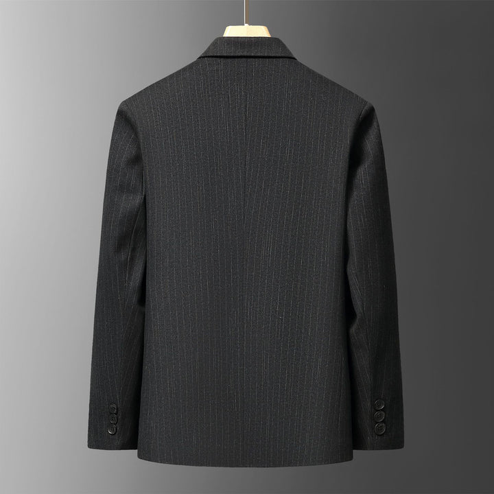 Men's Elegant Blazer with Fine Stripe Pattern and High-Quality Workmanship Lisslune