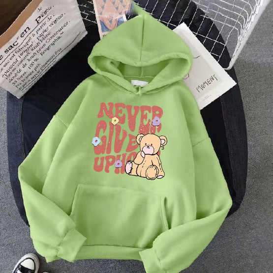 Women's hoodie with motivational bear design Lisslune