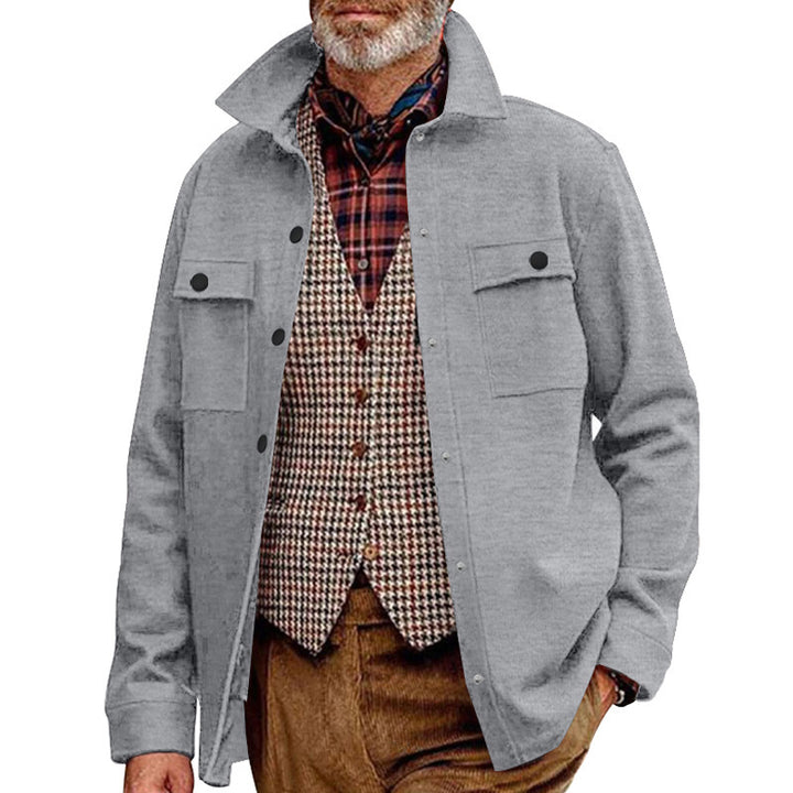 Men's casual outdoor jacket with practical pockets and modern cut Lisslune
