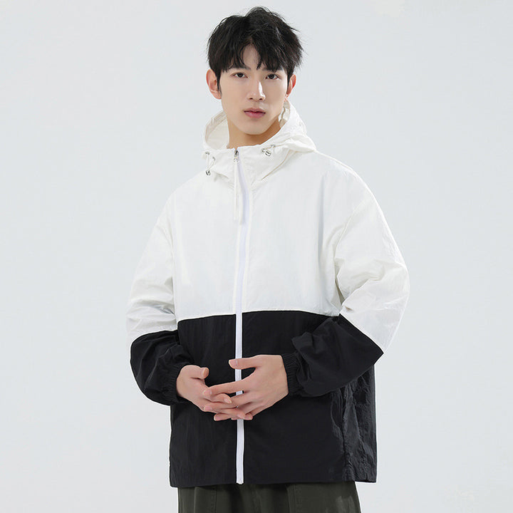 Men's sporty windbreaker with adjustable hood system and reflective details Lisslune
