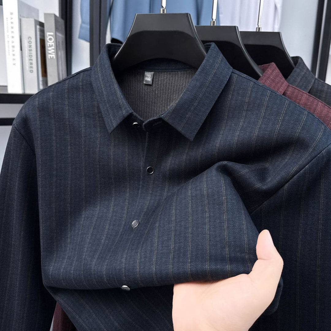 Men's modern shirt with fine striped pattern Lisslune