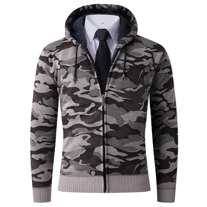 Men's stylish hoodie with lined hood and bold camouflage pattern Lisslune