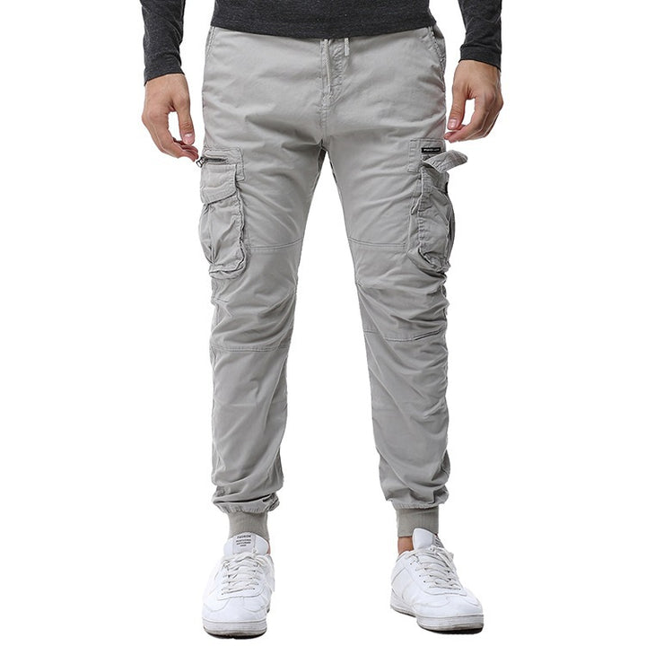 Men's cargo pants with several practical pockets and elastic waistband Lisslune