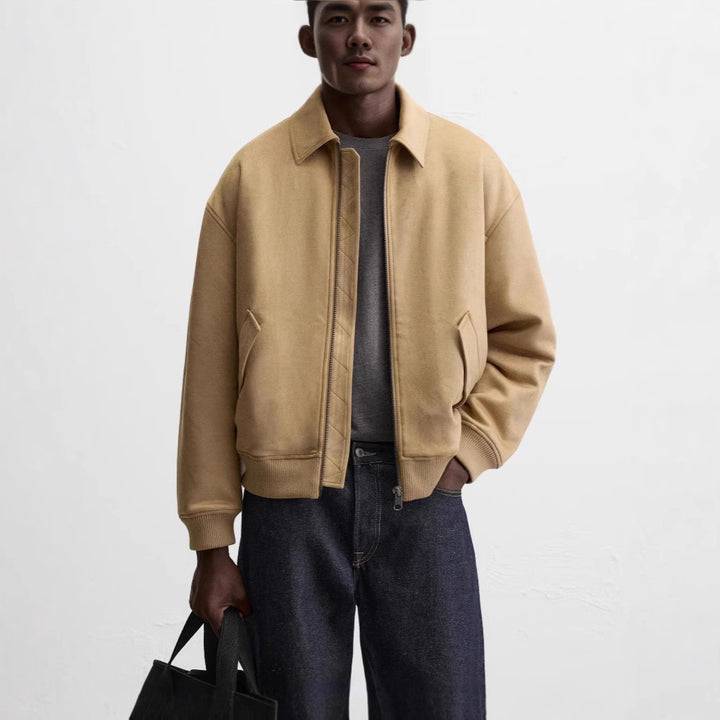 Men's casual quilted jacket with an attractive cut and practical pockets Lisslune