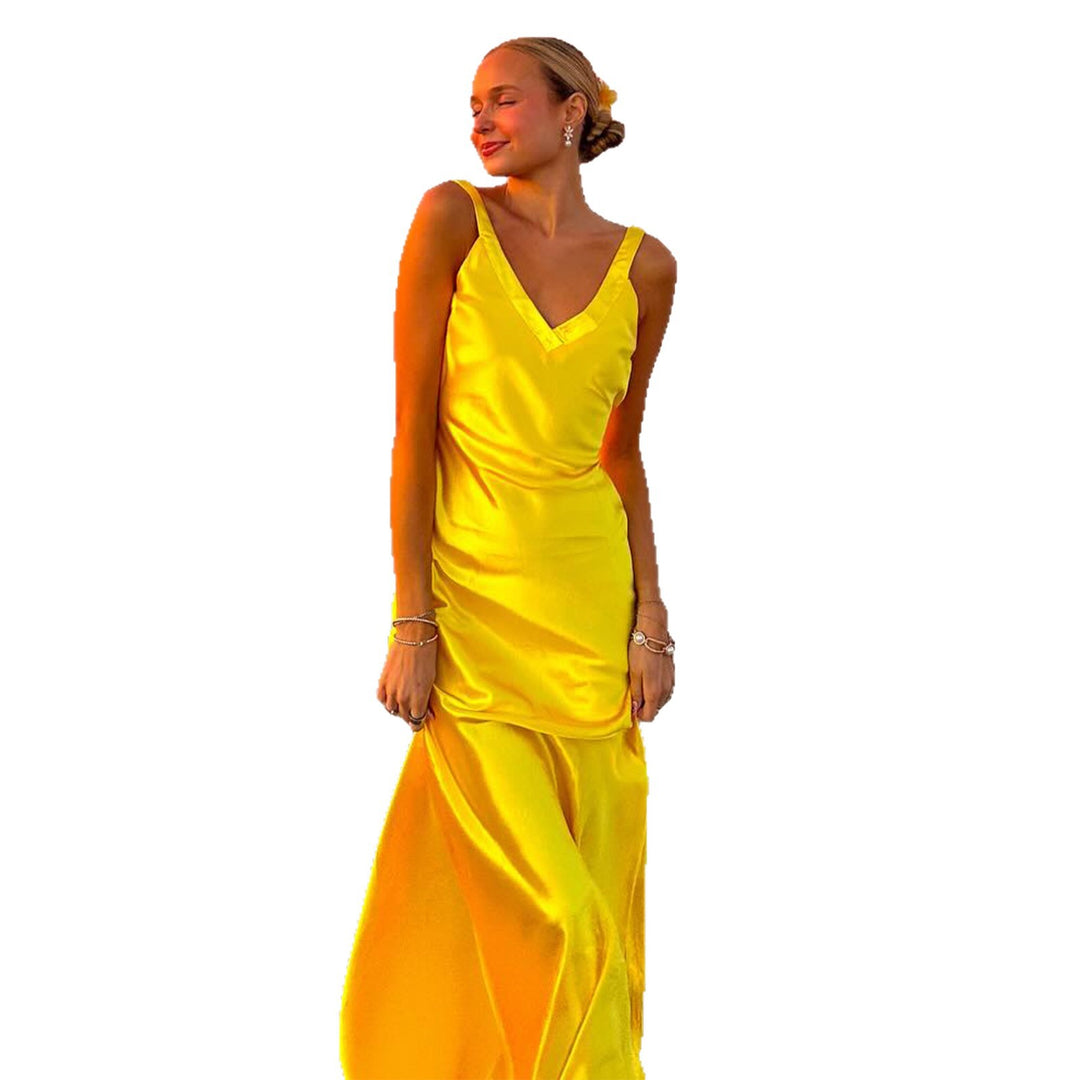 Women's Summer Maxi Dress with Elegant V-Neck and Flowing Silhouette Lisslune