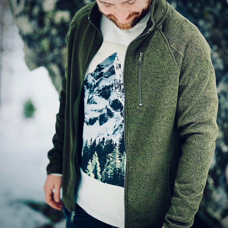 Men's fleece jacket with high collar and practical zip pockets Lisslune