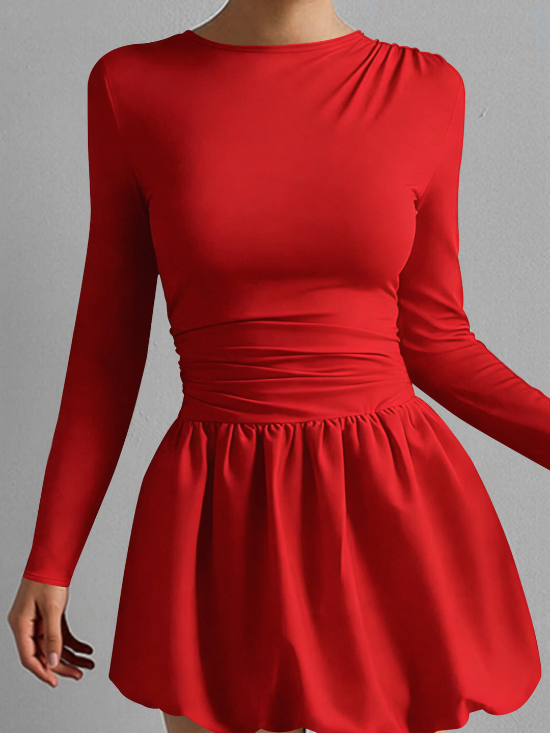 Damen Figurumspielendes Kleid mit langen Ärmeln und gerafftem Saum Lisslune