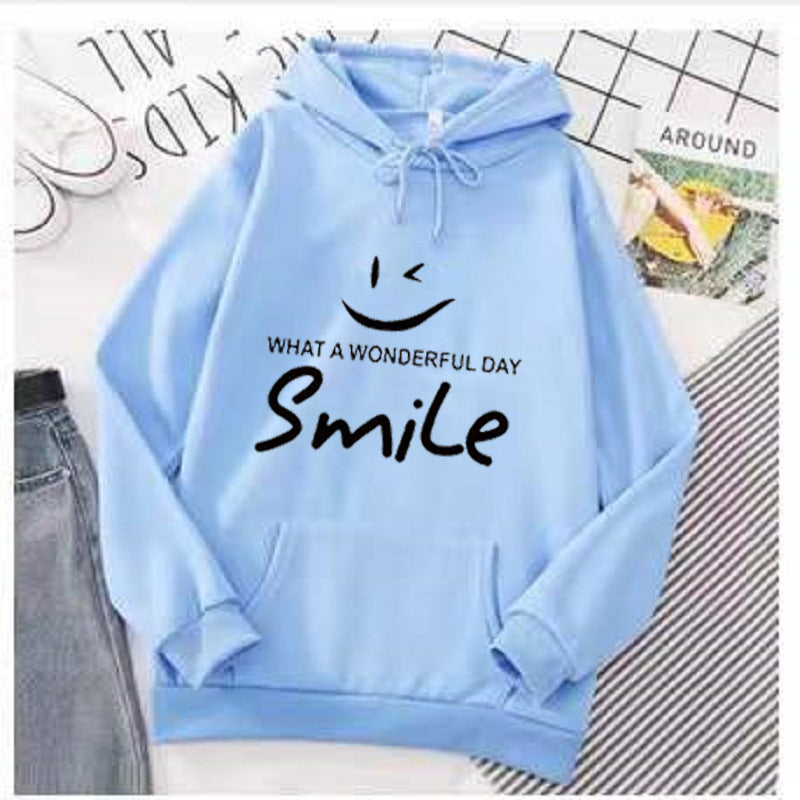 Women's hoodie with cheerful smile print Lisslune