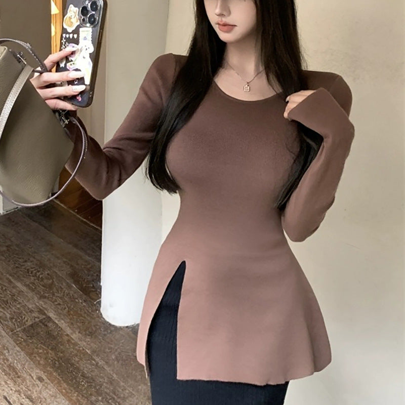 Women's long sleeve top with asymmetric cut and elegant detail