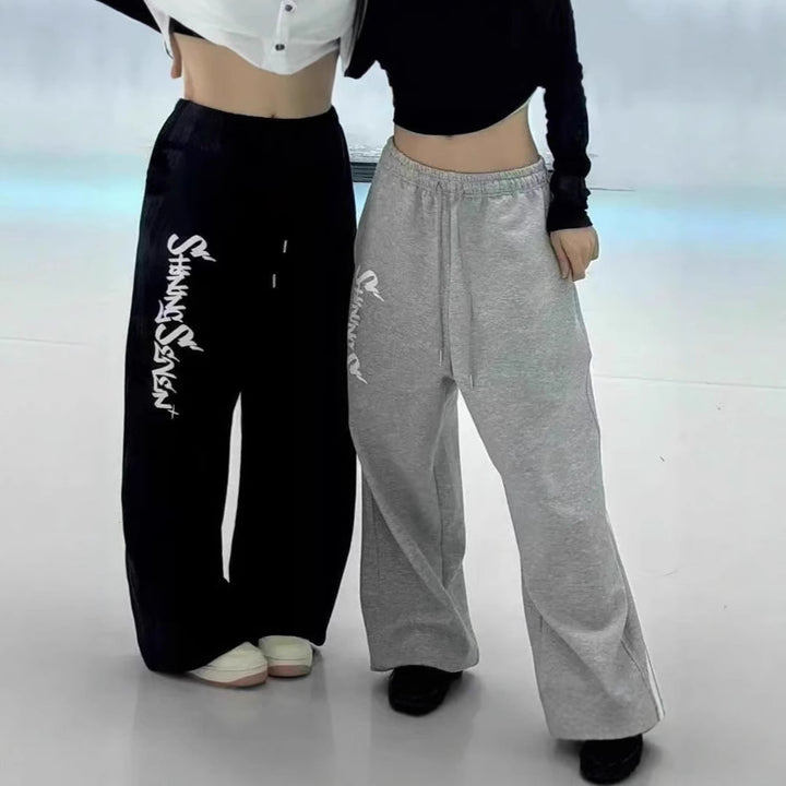 Women's casual jogging pants with a wide cut and sport graphic Lisslune