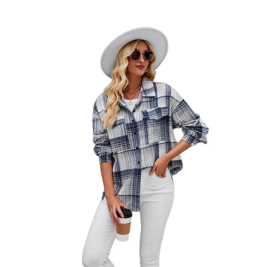 Women's checked overshirt made of high-quality flannel with practical pockets Lisslune